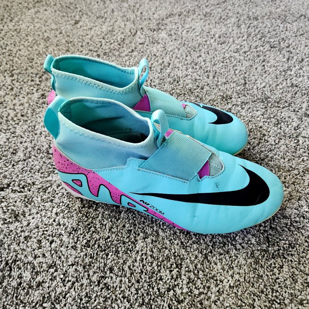 Nike Jr. Mercurial Superfly 9 Academy Soccer Cleats